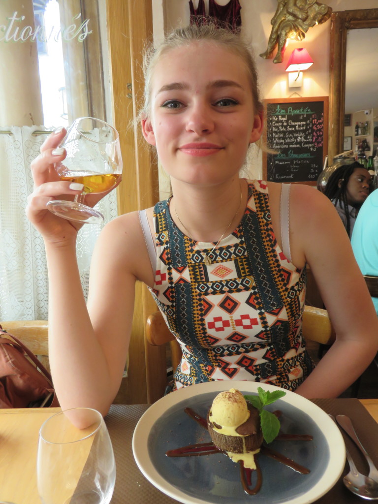 dining in paris